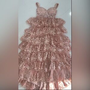 TRENDING STYLE - PROM / PARTY DRESS ALERT